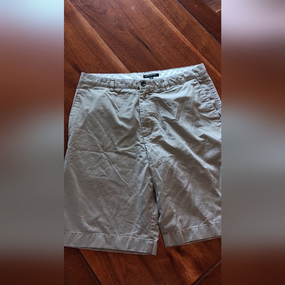 BANANA REPUBLIC SHORTS - Picture 3 of 5